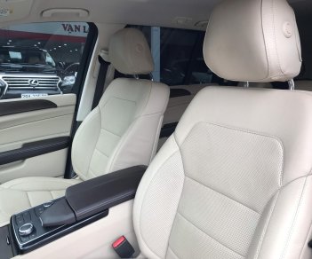 Mercedes-Benz GLS 400 4MATIC 2016 - Cần bán Mercedes 400 4MATIC đời 2016, màu đen, nhập khẩu chính hãng, số tự động