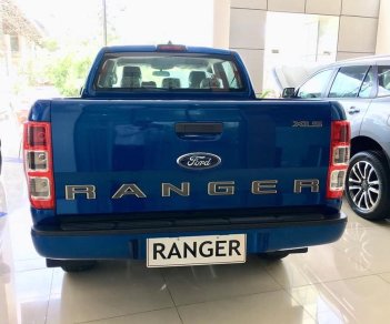 Ford Ranger XLS AT 2020 - Cần bán Ford Ranger XLS AT 4*2 với giá cực sốc