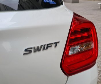 Suzuki Swift GLX 2019 - Cần bán siêu mẫu Mini Cooper Châu Á Suzuki SWIFT 1.2 GLX 2019