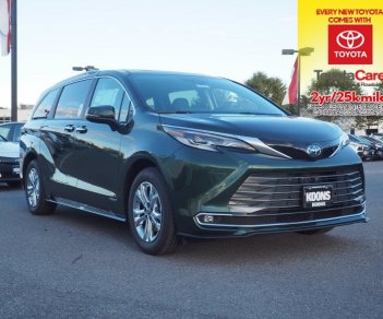 Toyota Sienna 2020 - Bán ô tô Toyota Sienna Platinum đời 2021, màu xanh bộ đội, giao ngay