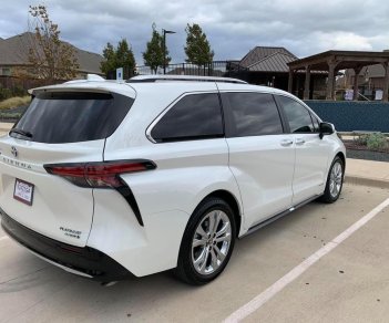 Toyota Sienna 2020 - Toyota Sienna Platinum 2021, màu trắng, nhập Mỹ - giá cực tốt