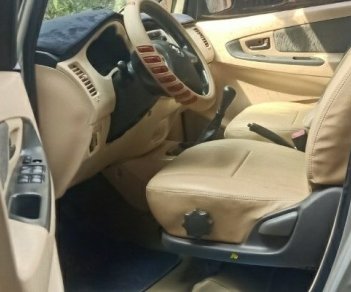 Toyota Innova 2014 - Cần bán xe Toyota Innova 2014, giá thấp