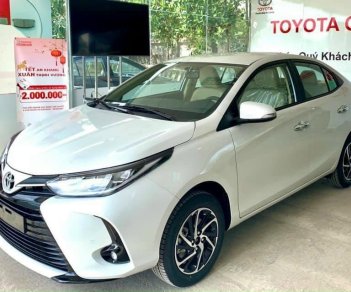 Toyota Vios 1.5E MT 2021 - Bán xe Toyota Vios 1.5E MT đời 2021, xả kho giá cực tốt, trả trước 150tr