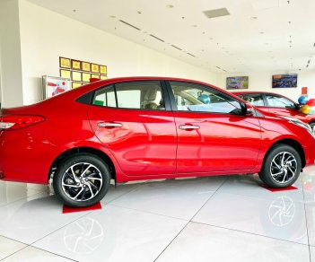 Toyota Vios 1.5E MT 2021 - Bán xe Toyota Vios 1.5E MT đời 2021, xả kho giá cực tốt, trả trước 150tr