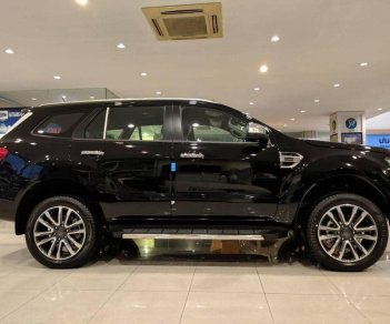 Ford Everest Everest Titanium 4*2 2021 - Bán Ford Everest Everest Titanium 4*2 2021, màu đen, nhập khẩu chính hãng