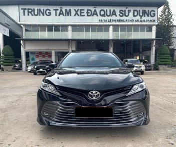 Toyota Camry 2.5Q 2019 - Cần bán xe Toyota Camry 2.5Q 2019 màu đen nhập Thái chính hãng Toyota Sure