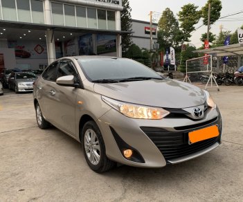 Toyota Vios E 2019 - Cần bán gấp Toyota Vios E đời 2019, màu nâu