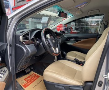 Toyota Innova G 2019 - Bán xe Toyota Innova 2.0G 2019 màu bạc, xe đẹp đi kĩ chính hãng Toyota Sure