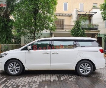 Kia Sedona   2016 - Bán ô tô Kia Sedona sản xuất 2016, màu trắng xe gia đình, giá chỉ 790 triệu