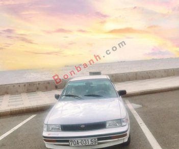 Toyota Corona 1991 - Cần bán xe Toyota Corona năm sản xuất 1991, màu trắng, 72tr