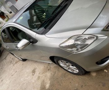 Toyota Vios   MT  2011 - Bán xe Toyota Vios MT năm 2011, màu bạc còn mới