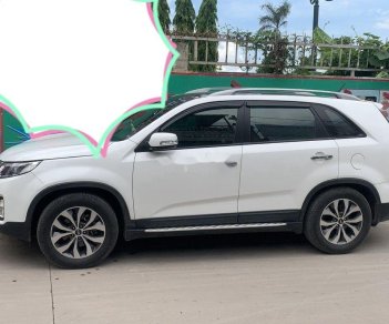 Kia Sorento 2016 - Bán Kia Sorento sản xuất năm 2016, màu trắng xe gia đình