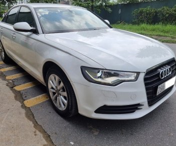 Audi A6 2013 - Bán Audi A6 năm sản xuất 2013, màu trắng, xe nhập còn mới, giá chỉ 885 triệu