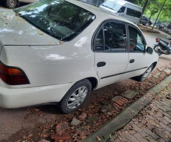 Toyota Corolla 1997 - Cần bán gấp Toyota Corolla sản xuất 1997, màu trắng, xe nhập, giá tốt