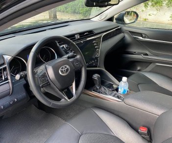 Toyota Camry   2.5Q  2019 - Cần bán lại xe Toyota Camry 2.5Q 2019, màu đen, nhập khẩu
