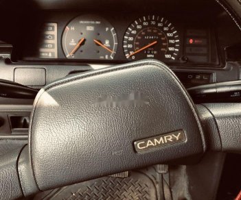 Toyota Camry 1990 - Cần bán Toyota Camry sản xuất năm 1990, màu đỏ, nhập khẩu, 120tr