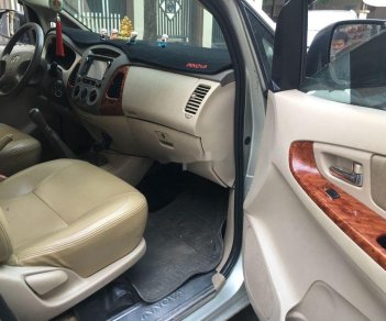 Toyota Innova 2007 - Cần bán xe Toyota Innova đời 2007, màu bạc chính chủ