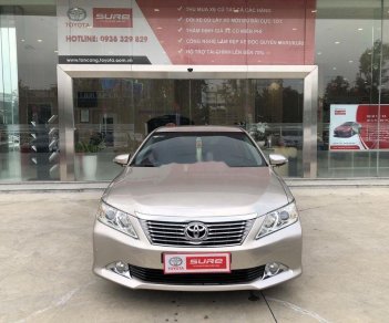 Toyota Camry   2.5Q   2013 - Bán Toyota Camry 2.5Q sản xuất năm 2013, màu bạc còn mới, giá tốt