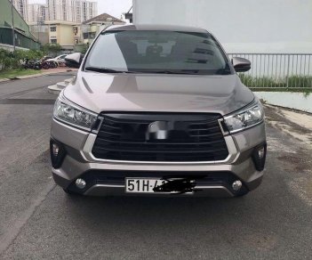 Toyota Innova 2020 - Cần bán xe Toyota Innova 2020, màu xám xe gia đình giá cạnh tranh