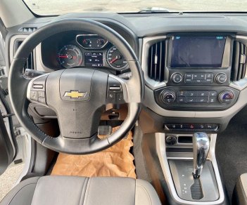 Chevrolet Colorado  LTZ 2018 - Cần bán gấp Chevrolet Colorado LTZ sản xuất năm 2018, màu trắng 