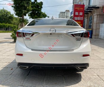 Mazda 3   1.5L Luxury 2020 - Cần bán lại xe Mazda 3 1.5L Luxury sản xuất năm 2020, màu trắng còn mới, 620tr