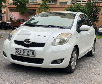 Toyota Yaris 2010 - Cần bán xe Toyota Yaris đời 2010, màu trắng 