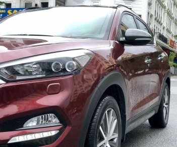 Hyundai Tucson 2015 - Bán ô tô Hyundai Tucson sản xuất 2015, màu đỏ, nhập khẩu