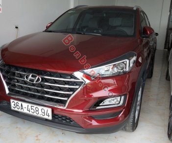 Hyundai Tucson   2.0 AT  2019 - Cần bán lại xe Hyundai Tucson 2.0 AT 2019, màu đỏ