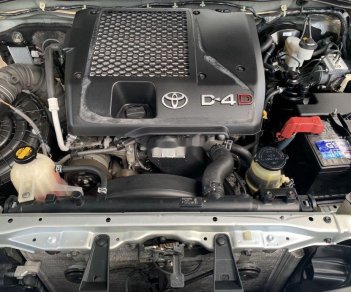 Cần bán Toyota Fortuner 2016, màu xám còn mới giá cạnh tranh