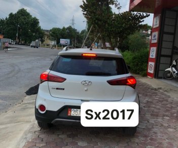 Hyundai i20 Active 2017 - Cần bán lại xe Hyundai i20 Active sản xuất năm 2017, màu trắng, xe nhập đẹp như mới