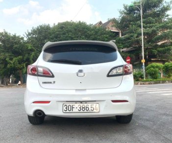 Mazda 3 2010 - Cần bán gấp Mazda 3 sản xuất 2010, màu trắng, nhập khẩu nguyên chiếc  