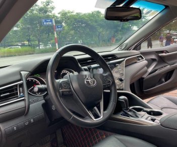 Toyota Camry 2019 - Bán ô tô Toyota Camry sản xuất 2019, màu đen, xe nhập 