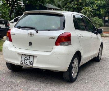 Toyota Yaris 2010 - Cần bán xe Toyota Yaris đời 2010, màu trắng 