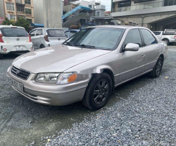 Toyota Camry 2000 - Cần bán xe Toyota Camry đời 2000, màu bạc 