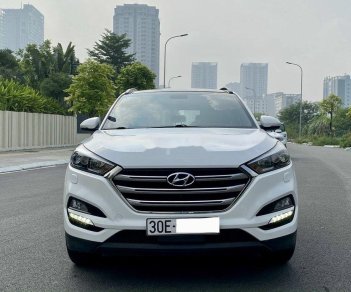 Hyundai Tucson 2016 - Bán Hyundai Tucson 2016, màu trắng, nhập khẩu nguyên chiếc chính chủ