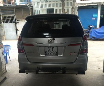 Toyota Innova 2015 - Cần bán lại xe Toyota Innova năm 2015, màu bạc xe gia đình, 448tr