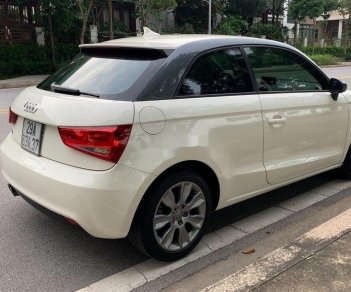 Audi A1 2011 - Bán Audi A1 sản xuất năm 2011, màu trắng, xe nhập, giá tốt