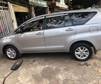 Toyota Innova 2017 - Cần bán gấp Toyota Innova năm sản xuất 2017, nhập khẩu nguyên chiếc