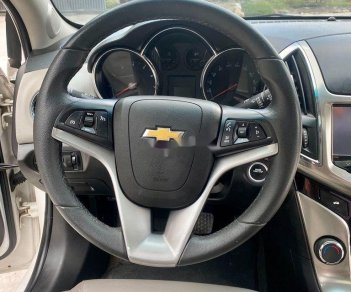 Chevrolet Cruze 2016 - Cần bán xe Chevrolet Cruze đời 2016, giá chỉ 385 triệu