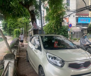 Kia Morning 2012 - Bán Kia Morning đời 2012, màu vàng, xe nhập, 295tr