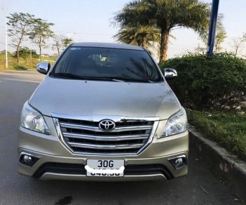 Toyota Innova   2.0E  2015 - Bán Toyota Innova 2.0E đời 2015 số sàn, 360tr