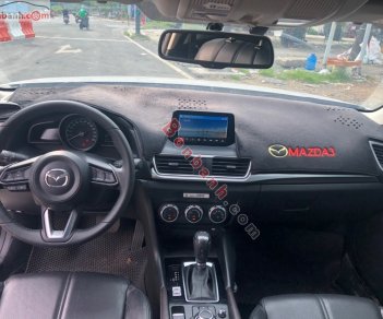 Mazda 3   1.5L Luxury  2019 - Bán Mazda 3 1.5L Luxury sản xuất năm 2019, màu trắng còn mới