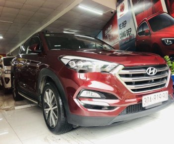 Hyundai Tucson    2015 - Bán Hyundai Tucson đời 2015, màu đỏ, nhập khẩu 