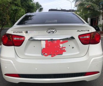 Hyundai Avante 2012 - Bán Hyundai Avante 2012, màu trắng còn mới, giá chỉ 315 triệu