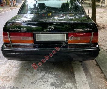 Toyota Crown 1996 - Cần bán gấp Toyota Crown năm 1996, màu đen, nhập khẩu nguyên chiếc số sàn
