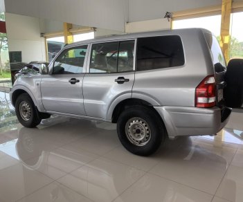 Mitsubishi Pajero 2006 - Bán ô tô Mitsubishi Pajero 3.0 năm 2006, 230 triệu