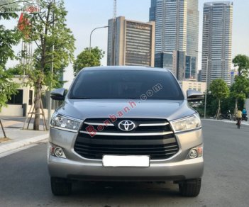 Toyota Innova   2.0G   2019 - Cần bán xe Toyota Innova 2.0G đời 2019, màu bạc xe gia đình