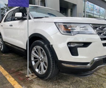 Ford Explorer 2018 - Bán Ford Explorer năm sản xuất 2018, màu trắng, xe nhập