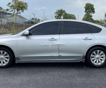 Nissan Teana 2010 - Cần bán lại xe Nissan Teana sản xuất năm 2010, màu bạc, nhập khẩu giá cạnh tranh