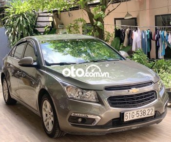 Chevrolet Cruze 2017 - Cần bán gấp Chevrolet Cruze đời 2017, màu xám, giá tốt